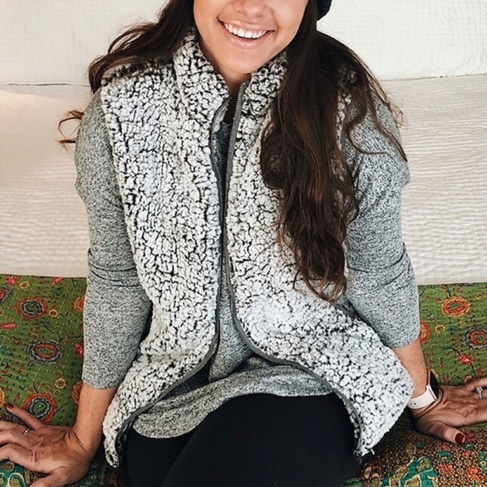 Fuzzy Thread & Supply Vest Large